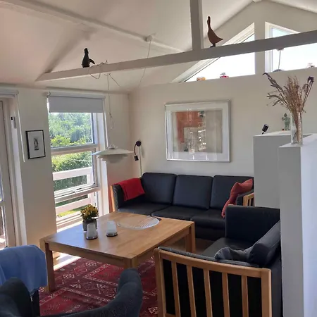 Holiday home Cozy Just 200 M From *